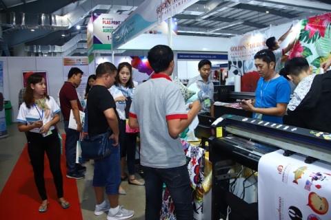 缅甸仰光橡塑和印刷包装展览会展会现场图片