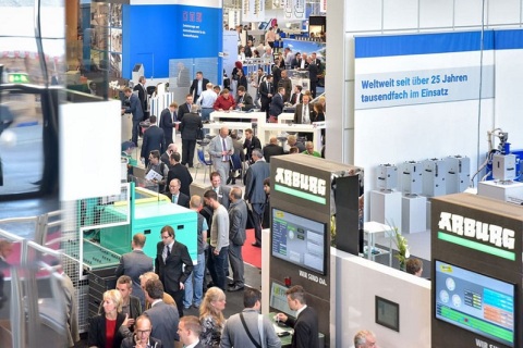 德国腓特烈港塑料展览会展会现场图片