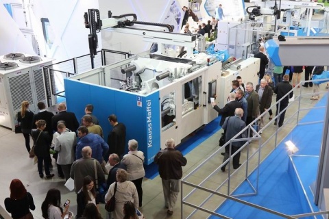 波兰凯尔采塑料橡胶展览会展会现场图片