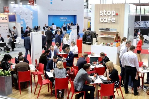 波兰凯尔采塑料橡胶展览会展会现场图片