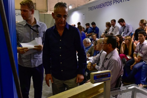 巴西圣保罗复合材料及聚氨酯展览会展会现场图片