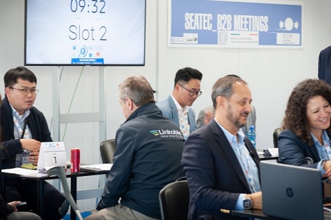 意大利复合材料展览会展会现场图片