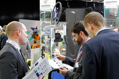 法国巴黎复合材料展览会展会现场图片