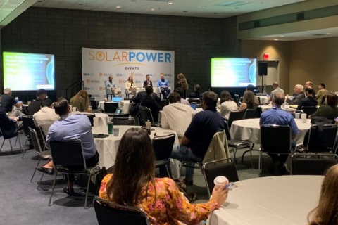 加拿大风能及储能展览会展会现场图片