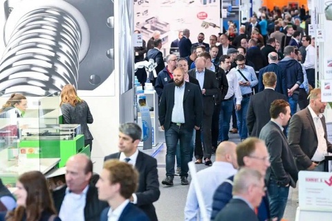 德国斯图加特胶粘剂及密封展览会展会现场图片