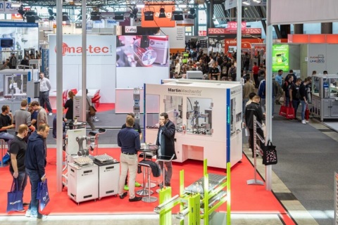 德国斯图加特胶粘剂及密封展览会展会现场图片