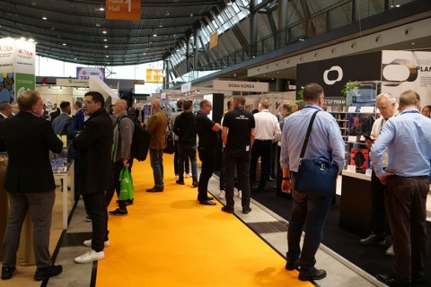 德国欧洲粘合剂与粘接展览会展会现场图片