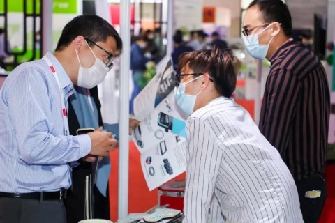 越南发泡材料及聚氨酯展览会展会现场图片