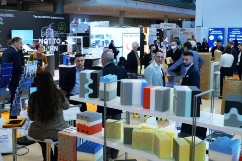 德国斯图加特欧洲聚氨酯发泡展览会展会现场图片