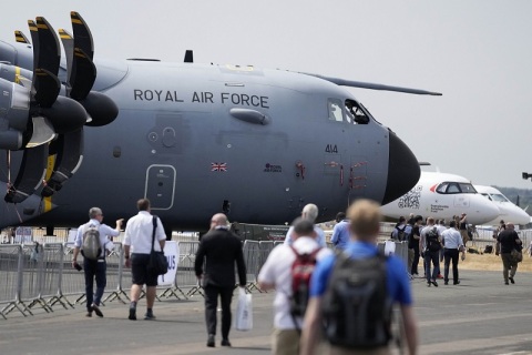 英国范堡罗航空航天展览会展会现场图片