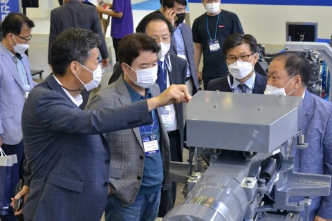 韩国釜山轨道及交通运输展览会展会现场图片