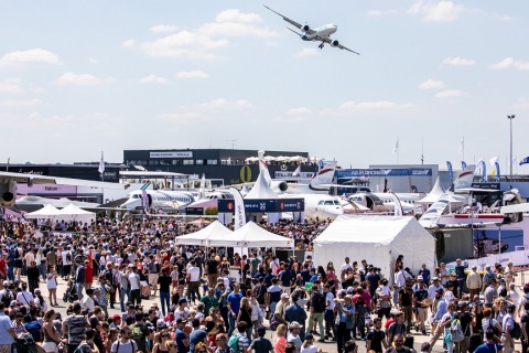 法国巴黎航空航天展览会展会现场图片
