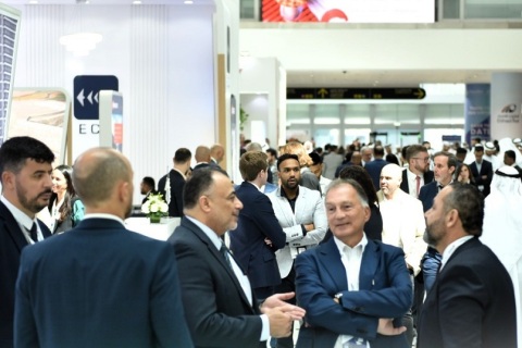 中东阿布扎比铁路交通、轨道交通展览会展会现场图片