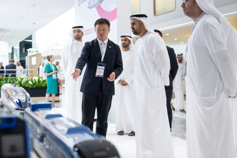 中东阿布扎比铁路交通、轨道交通展览会展会现场图片