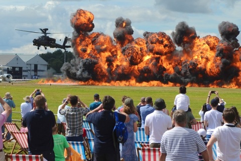 英国范堡罗航空航天展览会展会现场图片