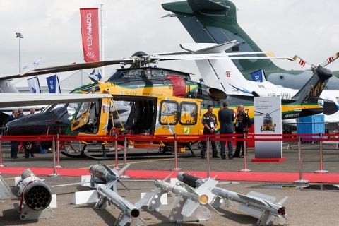 法国巴黎航空航天展览会展会现场图片