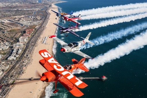 美国海上航空展展会现场图片