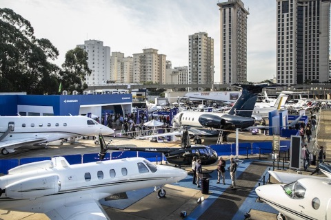 巴西圣保罗公务航空展览会展会现场图片