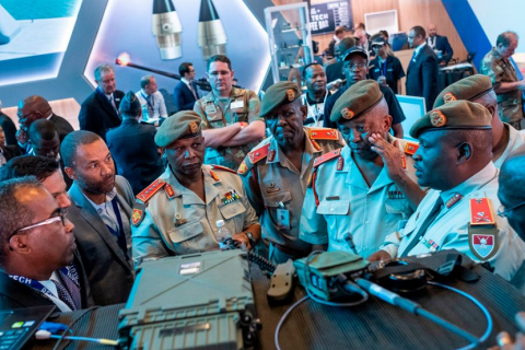 南非开普敦航空及国防展览会AAD展会现场图片