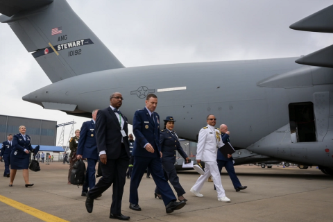 南非开普敦航空及国防展览会AAD展会现场图片