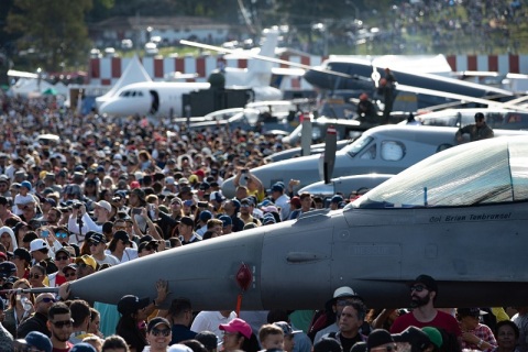 哥伦比亚麦德林航空航天展览会展会现场图片