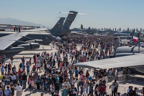 智利圣地亚哥航空展览会展会现场图片