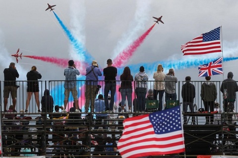 美国圣地亚哥军用航空展展会现场图片