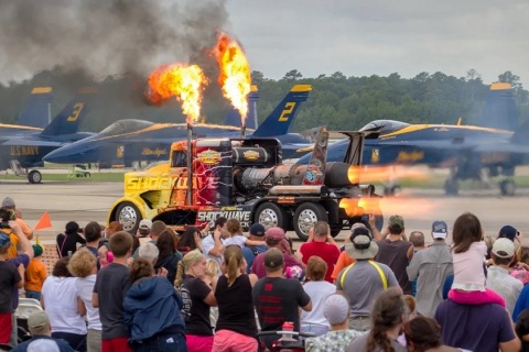 美国海军航空展展会现场图片
