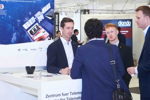 德国奥格斯堡航空展览会展会现场图片