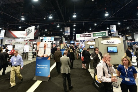 美国公务航空展览会展会现场图片