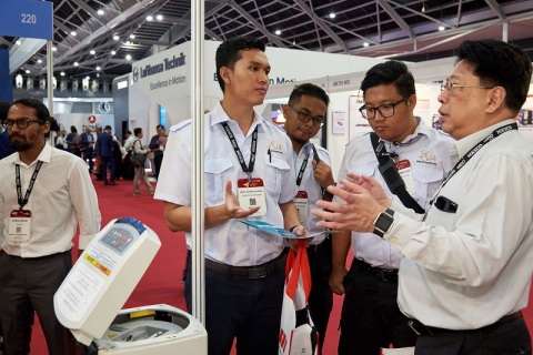 新加坡亚洲航空维修及地面服务展览会展会现场图片