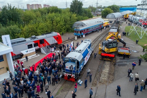 俄罗斯圣彼得堡轨道交通展览会展会现场图片