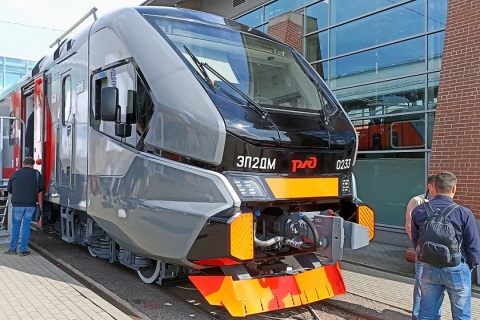 俄罗斯圣彼得堡轨道交通展览会展会现场图片