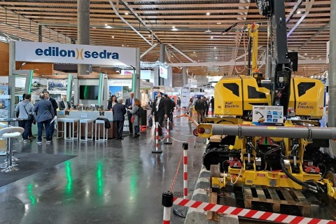 法国里尔轨道交通展览会展会现场图片