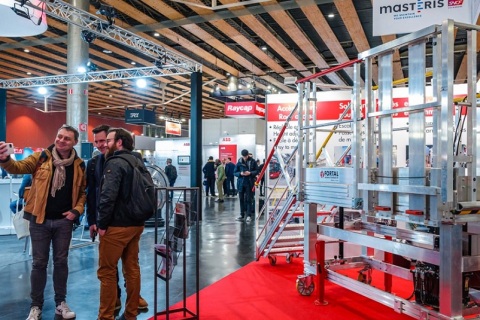 法国里尔轨道交通展览会展会现场图片