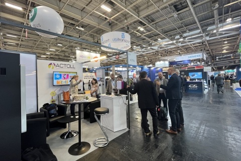 西班牙马德里世界铁路交通展览会展会现场图片