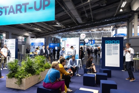 西班牙马德里世界铁路交通展览会展会现场图片