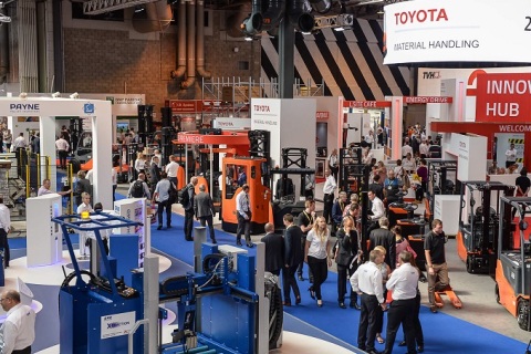 英国伯明翰运输物流展览会展会现场图片