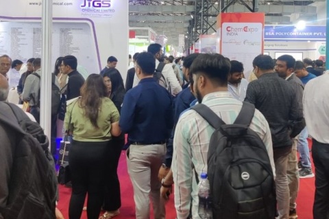 印度孟买化学品仓储物流展览会展会现场图片