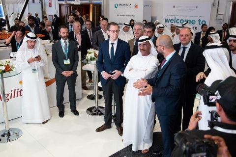 中东迪拜件杂货运输展览会展会现场图片