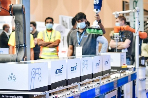 中东迪拜运输物流展览会展会现场图片