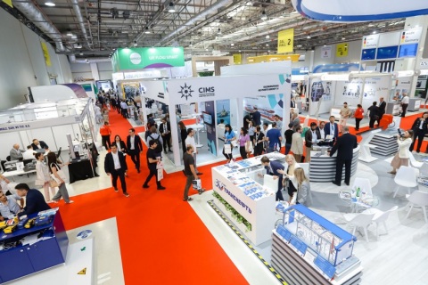 乌兹别克斯坦运输物流展览会展会现场图片