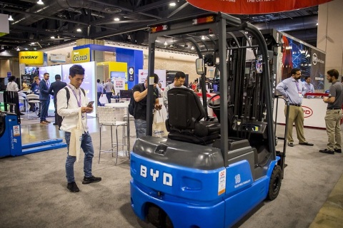 美国世界快递物流展览会展会现场图片