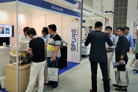 新加坡亚洲国际海事展览会展会现场图片