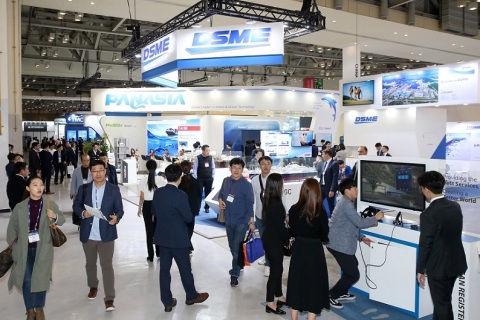 韩国釜山海事展览会展会现场图片