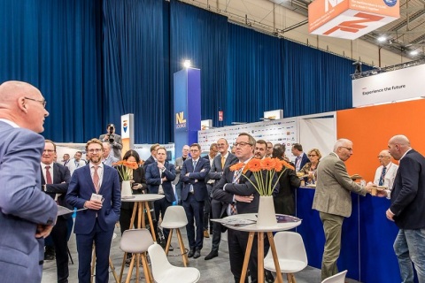 荷兰鹿特丹海事展览会展会现场图片