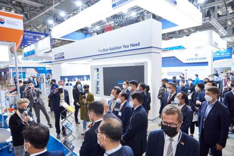 韩国釜山海事展览会展会现场图片