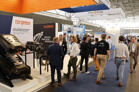 美国电动及混合动力船舶游艇展览会展会现场图片