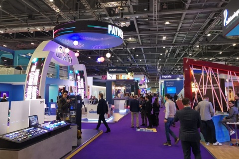 英国伦敦海洋技术及工程设备展览会展会现场图片