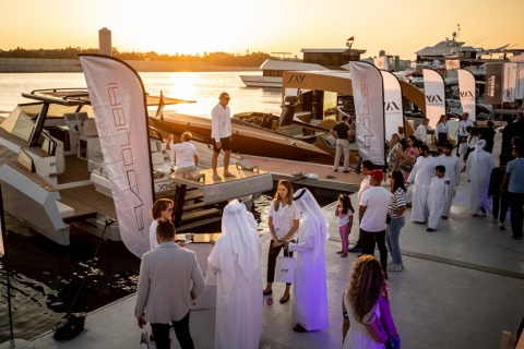 中东阿布扎比游艇展览会展会现场图片